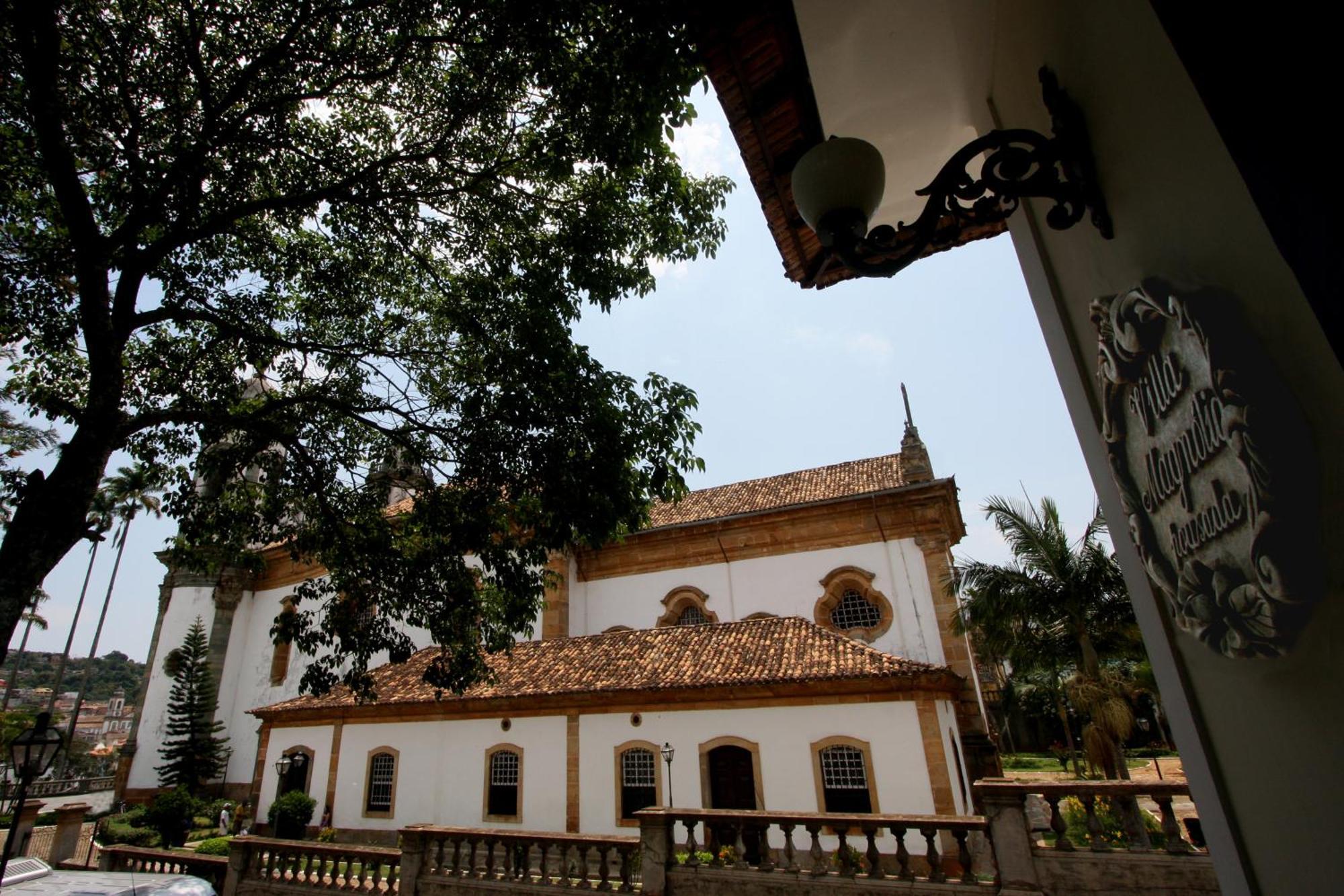 Pousada Villa Magnolia São João del Rei Buitenkant foto